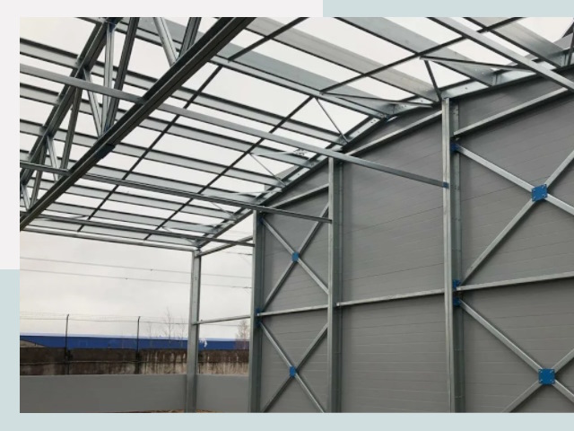 Каркасные ангары от СтальСтрой-Мхл по цене от 610 руб.