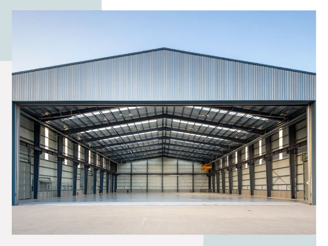 Большие ангары в Михайловке